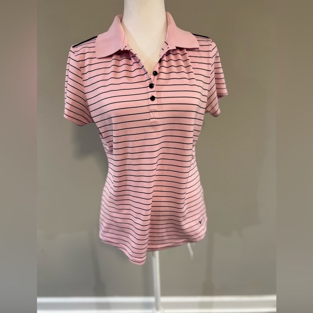 Callaway size M women’s golf shirt